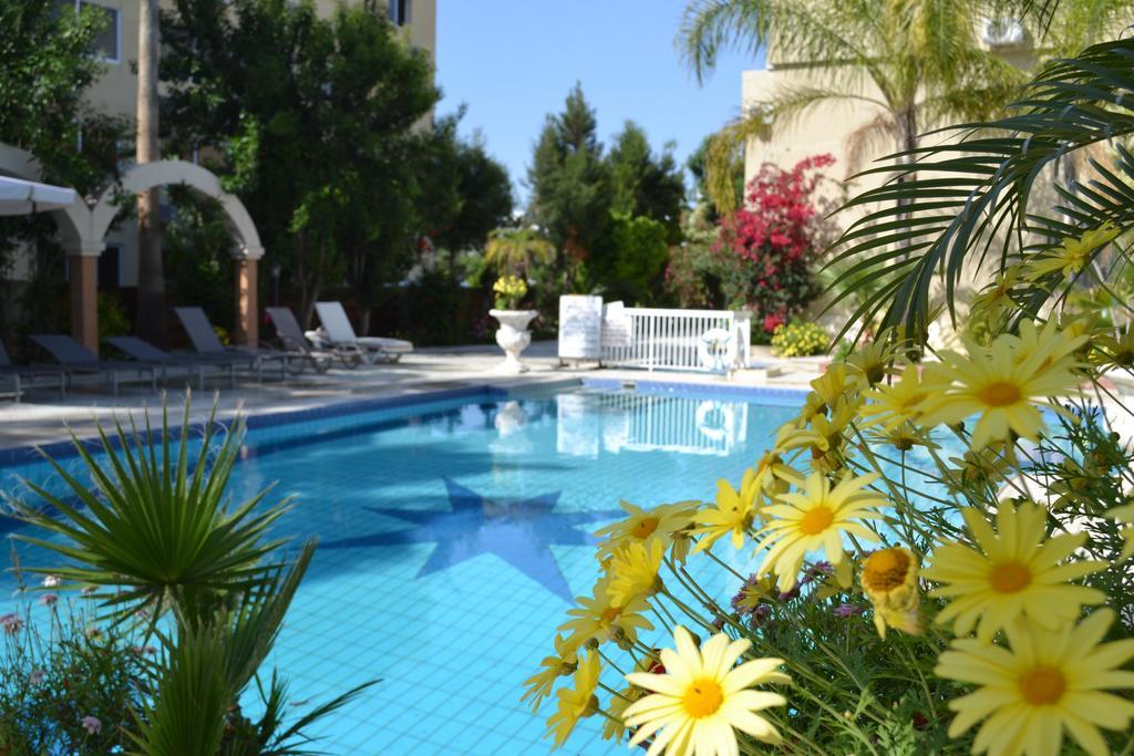 Marianna Hotel Apartments Limassol Exterior foto