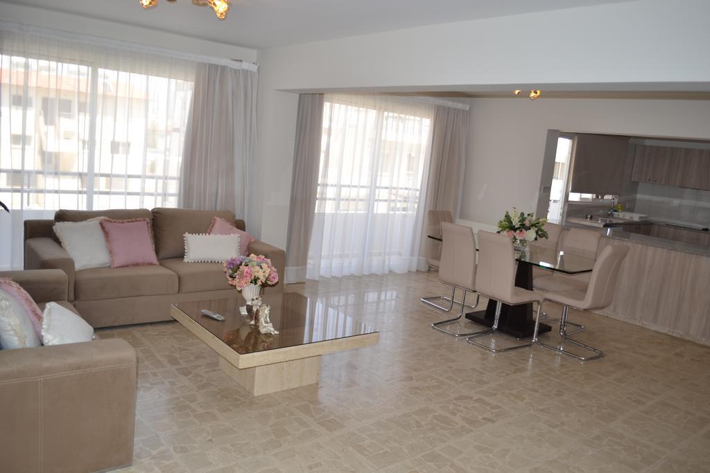 Marianna Hotel Apartments Limassol Exterior foto